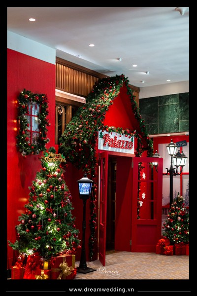 Christmas at Palazzo - 1.jpg